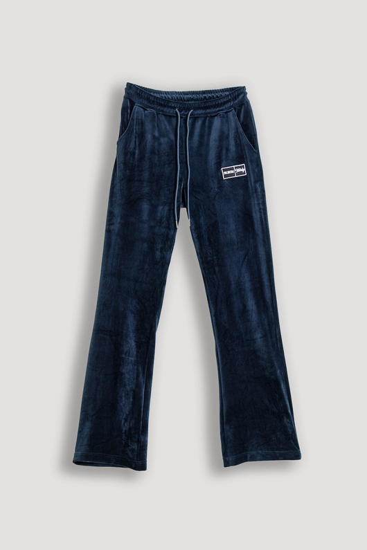 بنطلون مخملي