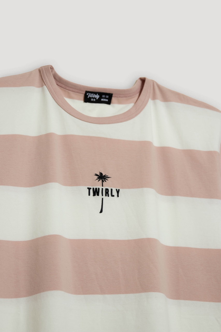 تي شيرت أوڤر سايز مخطط