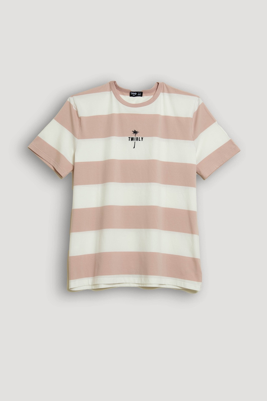 تي شيرت أوڤر سايز مخطط